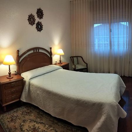 Santa María Vivienda Familiar En La Ria De Vigoヴィラ エクステリア 写真