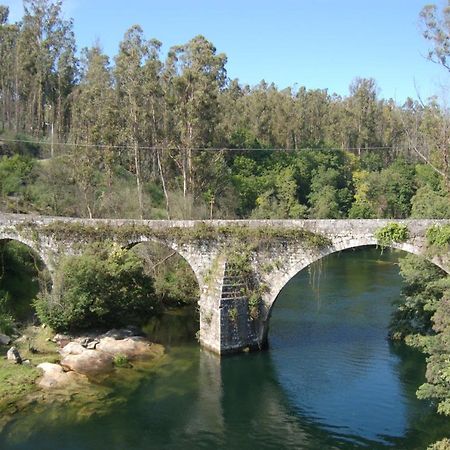 Santa María Vivienda Familiar En La Ria De Vigoヴィラ エクステリア 写真