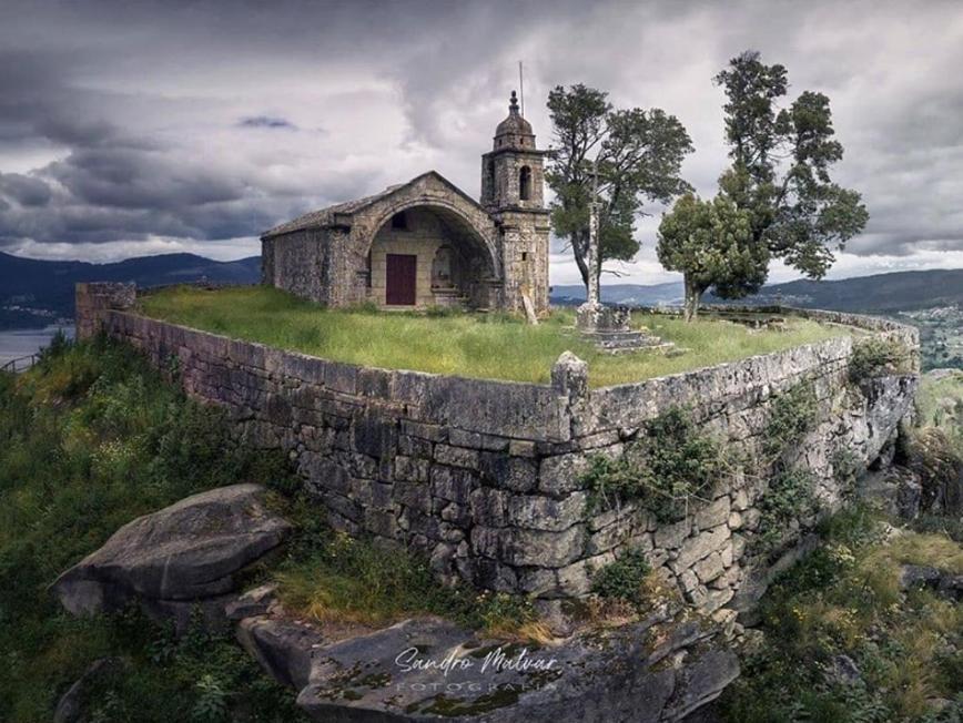 Santa María Vivienda Familiar En La Ria De Vigoヴィラ エクステリア 写真